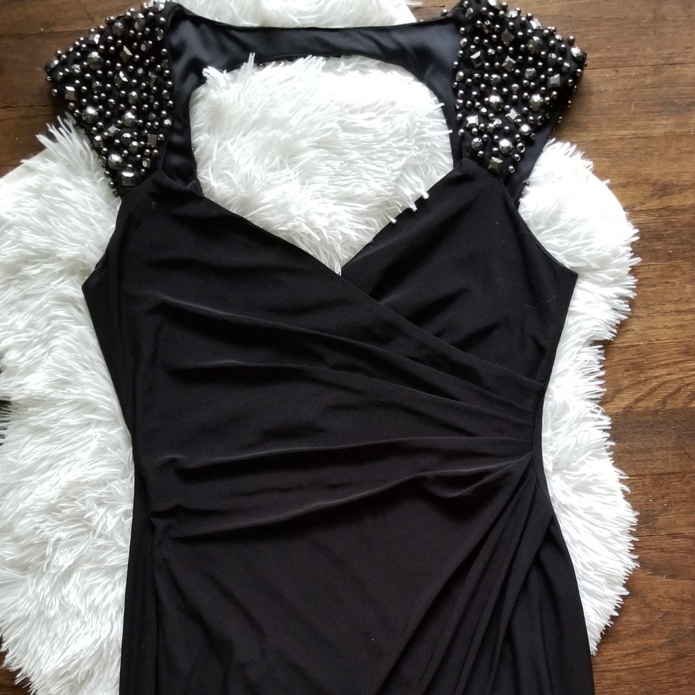 💋Little black dress